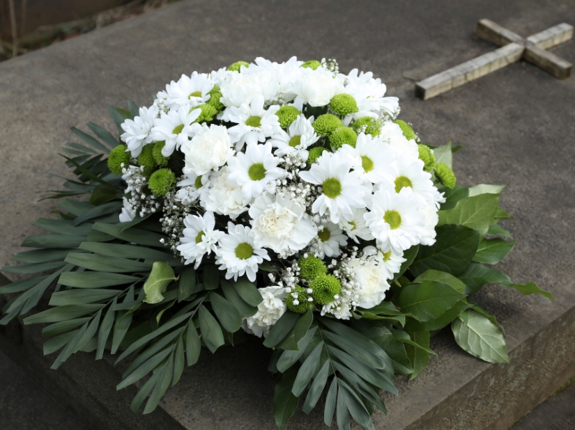 fiori per ceremoniale funebri