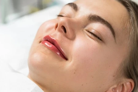 Trucco post mortem – cos'è e perché è così importante?