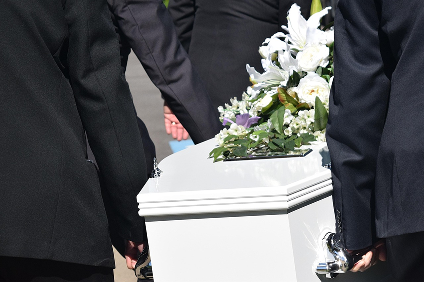Special Types of Funerals in Poland and Around the World
