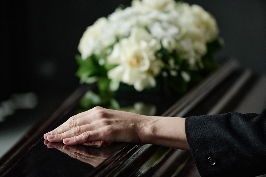 How to maintain visual consistency during funeral ceremony?